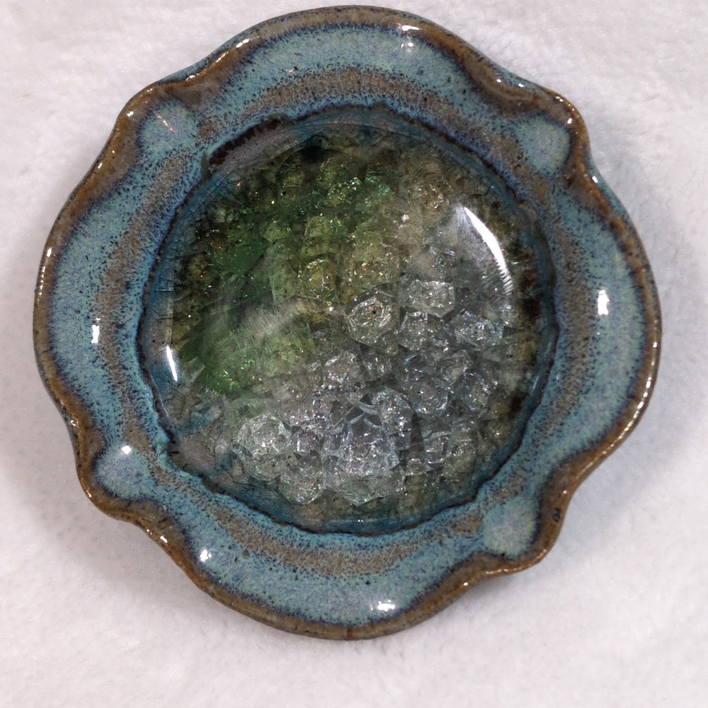 Handmade USA Geode‎ Pottery Trinket Ring Dish Crackled Fused Glass Green Blue